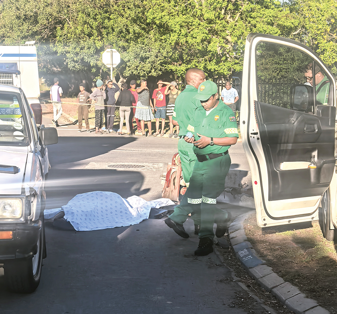 Kind sterf toe draaibank van bakkie val
